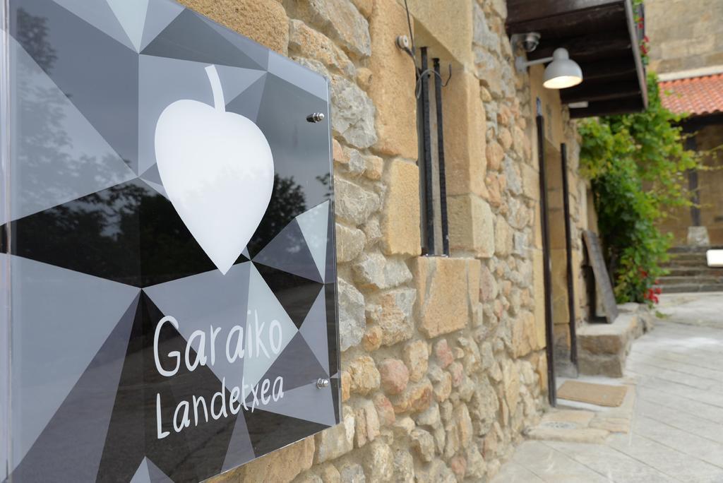 Hotel Garaiko Landetxea Durango Buitenkant foto